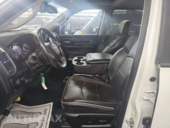 2024 Ram 2500 Laramie Crew Cab Medium Bed - miniatura 7