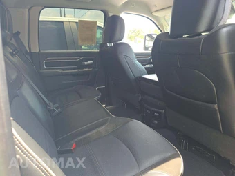 2024 Ram 2500 Laramie Crew Cab Medium Bed – miniatura 16