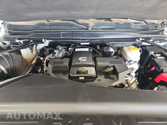 2024 Ram 2500 Laramie Crew Cab Medium Bed - miniatura 15