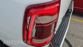 2024 Ram 2500 Laramie Crew Cab Medium Bed - miniatura 26