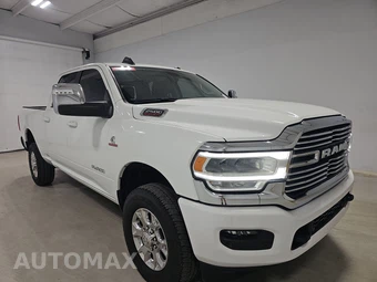 2024 Ram 2500 Laramie Crew Cab Medium Bed - miniatura 3
