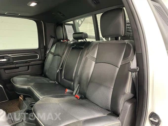 2024 Ram 2500 Laramie Crew Cab Medium Bed - miniatura 17