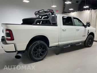 2024 Ram 2500 Laramie Crew Cab Medium Bed - miniatura 4