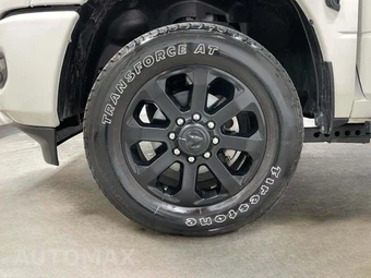 2024 Ram 2500 Laramie Crew Cab Medium Bed - miniatura 7