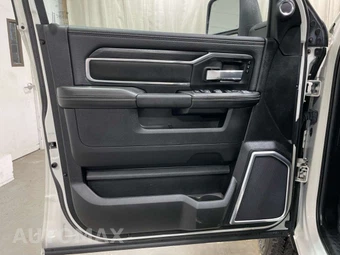 2024 Ram 2500 Laramie Crew Cab Medium Bed - miniatura 8