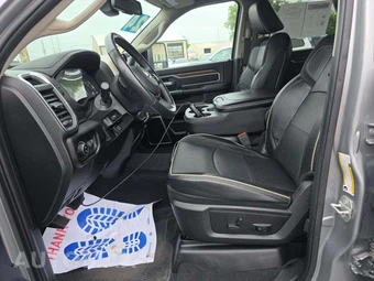 2024 Ram 2500 Laramie Crew Cab Medium Bed – miniatura 3