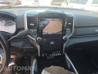 2024 Ram 2500 Laramie Crew Cab Medium Bed - miniatura 10