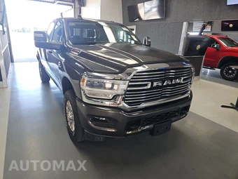 2024 Ram 2500 Laramie Crew Cab Medium Bed – miniatura 3