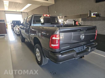 2024 Ram 2500 Laramie Crew Cab Medium Bed – miniatura 6