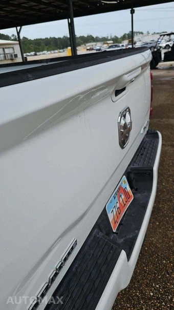 2024 Ram 2500 Laramie Crew Cab Medium Bed – miniatura 19