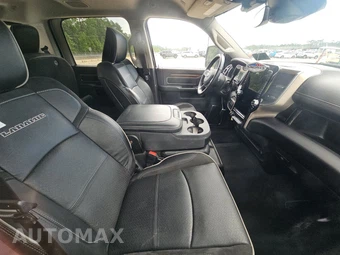 2024 Ram 2500 Laramie Crew Cab Medium Bed – miniatura 8