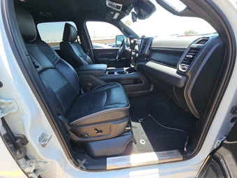 2024 Ram 2500 Limited Crew Cab Medium Bed – miniatura 8
