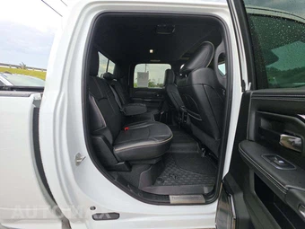 2024 Ram 2500 Limited Crew Cab Medium Bed – miniatura 16