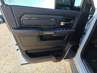 2024 Ram 2500 Limited Extended Crew Cab Medium Bed - miniatura 9