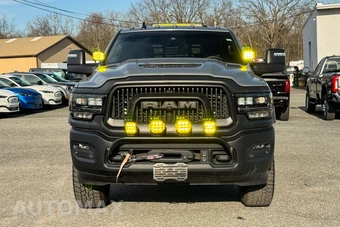 2024 Ram 2500 Power Wagon Crew Cab Medium Bed – miniatura 8