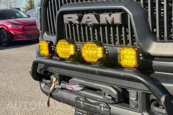 2024 Ram 2500 Power Wagon Crew Cab Medium Bed – miniatura 9