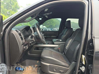 2024 Ram 2500 Rebel Crew Cab Medium Bed – miniatura 3