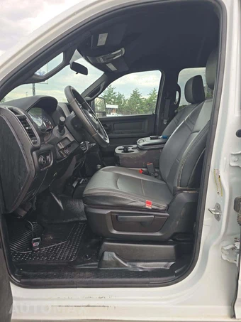 2024 Ram 2500 Tradesman Crew Cab Long Bed - miniatura 3