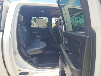 2024 Ram 2500 Tradesman Crew Cab Medium Bed - miniatura 13