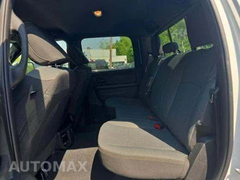 2024 Ram 2500 Tradesman Crew Cab Medium Bed – miniatura 13