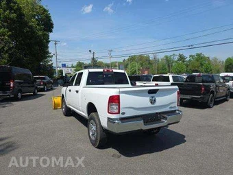 2024 Ram 2500 Tradesman Crew Cab Medium Bed – miniatura 2