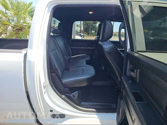 2024 Ram 2500 Tradesman Crew Cab Medium Bed – miniatura 16