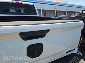 2024 Ram 2500 Tradesman Crew Cab Medium Bed – miniatura 21