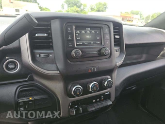 2024 Ram 2500 Tradesman Crew Cab Medium Bed – miniatura 10
