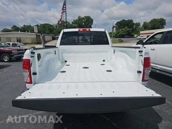 2024 Ram 2500 Tradesman Crew Cab Medium Bed – miniatura 14