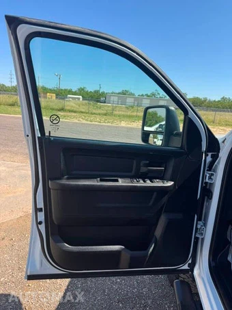 2024 Ram 2500 Tradesman Crew Cab Medium Bed - miniatura 10