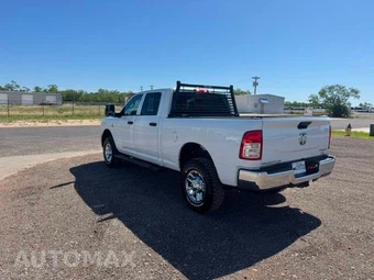 2024 Ram 2500 Tradesman Crew Cab Medium Bed - miniatura 4