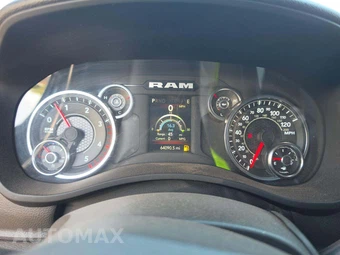2024 Ram 2500 Tradesman Crew Cab Medium Bed - miniatura 9