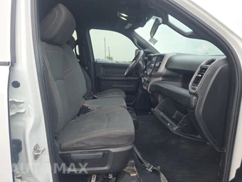 2024 Ram 2500 Tradesman Crew Cab Medium Bed - miniatura 8