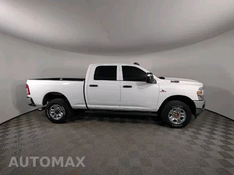 2024 Ram 2500 Tradesman Crew Cab Medium Bed - miniatura 9