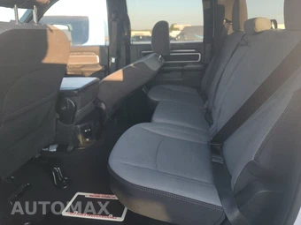 2024 Ram 3500 Big Horn – miniatura 13