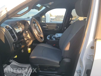 2024 Ram 3500 Big Horn – miniatura 7