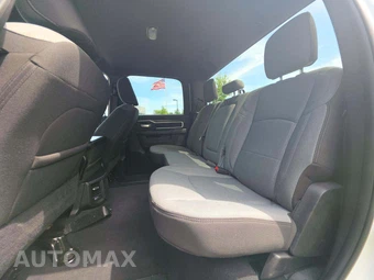 2024 Ram 3500 Big Horn Crew Cab Long Bed – miniatura 13