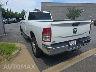2024 Ram 3500 Big Horn Crew Cab Long Bed – miniatura 2