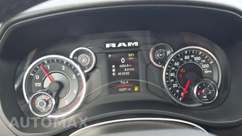 2024 Ram 3500 Big Horn Crew Cab Long Bed – miniatura 22