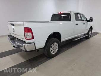 2024 Ram 3500 Big Horn Crew Cab Long Bed – miniatura 4