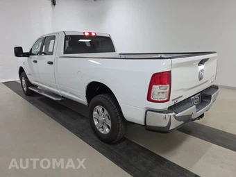 2024 Ram 3500 Big Horn Crew Cab Long Bed – miniatura 6