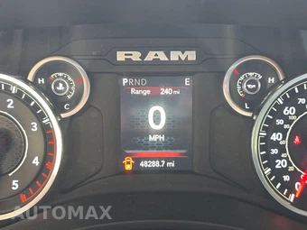 2024 Ram 3500 Big Horn Crew Cab Long Bed – miniatura 12
