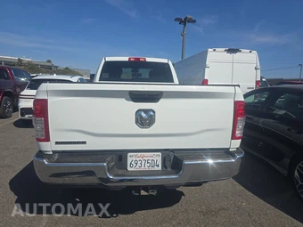 2024 Ram 3500 Big Horn Crew Cab Long Bed – miniatura 37
