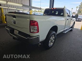 2024 Ram 3500 Big Horn Crew Cab Long Bed – miniatura 4