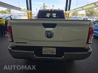 2024 Ram 3500 Big Horn Crew Cab Long Bed – miniatura 5