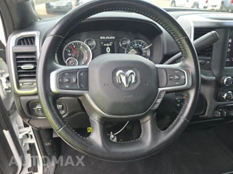 2024 Ram 3500 Big Horn Crew Cab Long Bed – miniatura 10