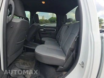 2024 Ram 3500 Big Horn Crew Cab Long Bed – miniatura 13