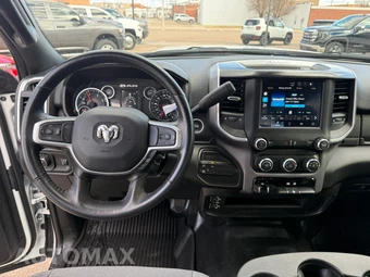 2024 Ram 3500 Big Horn Crew Cab Long Bed - miniatura 8