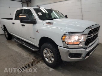 2024 Ram 3500 Big Horn Crew Cab Long Bed - miniatura 3