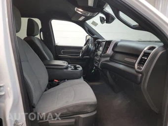 2024 Ram 3500 Big Horn Crew Cab Long Bed - miniatura 8